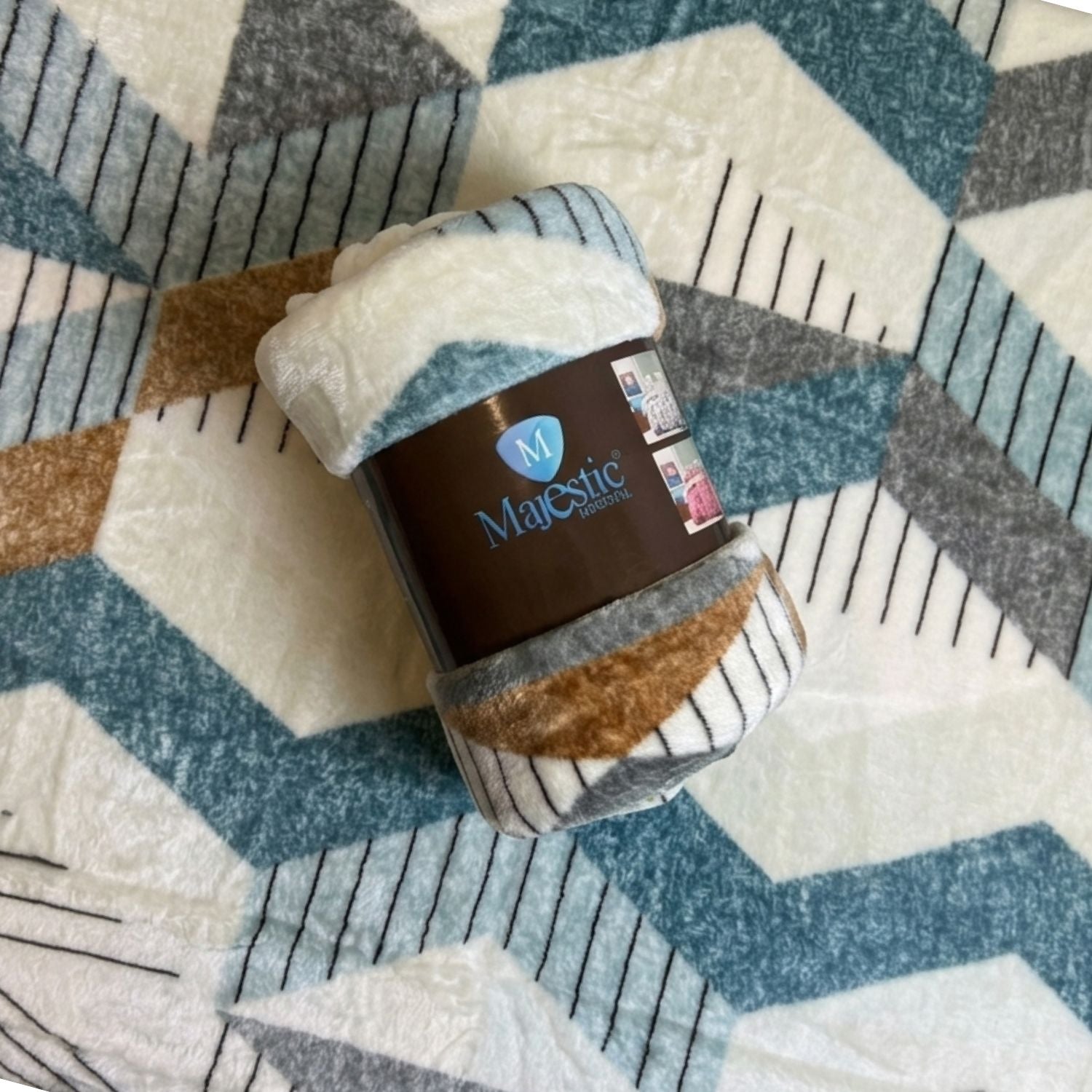 Cobija Majestic Imperial Piel de Durazno Estampada