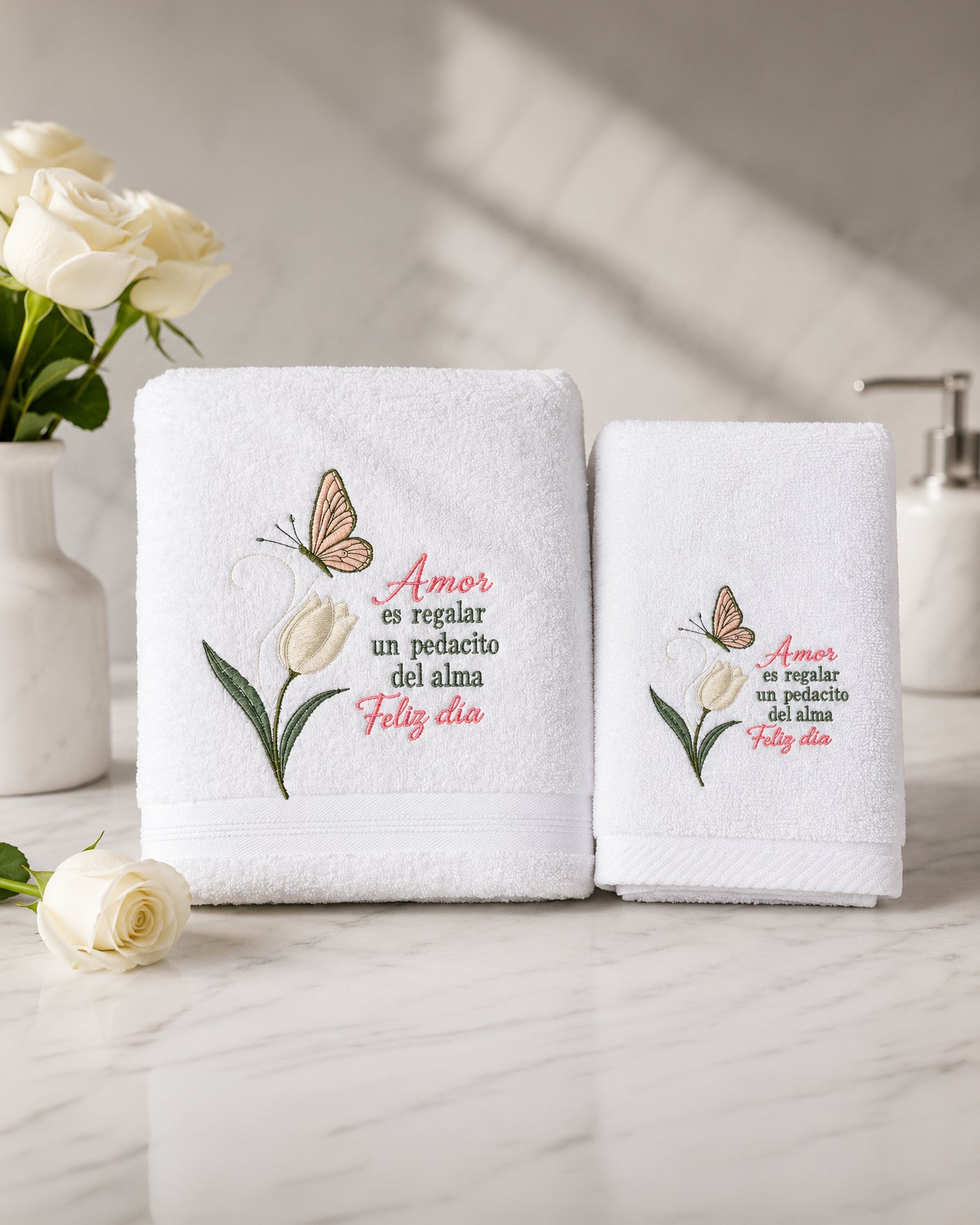 Set de Toallas bordadas Amor y Amistad